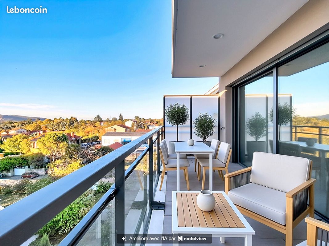 Appartement 2 pièces 51 m² · à Caluire-et-Cuire · 51 m² · 240 000 €