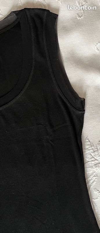T-shirt raffiné, noir mat finement cotelé et parements en voile (image 7)