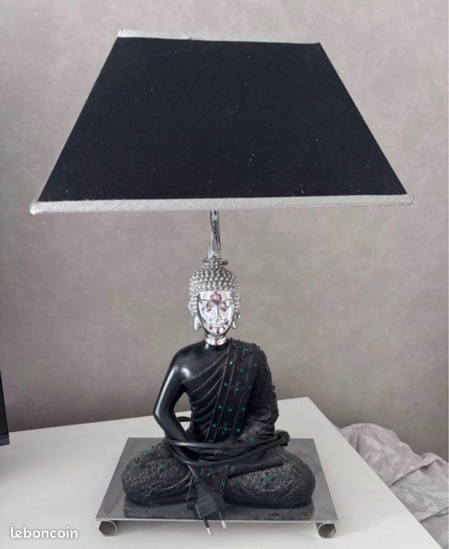 Lampe bouddha (image 1)