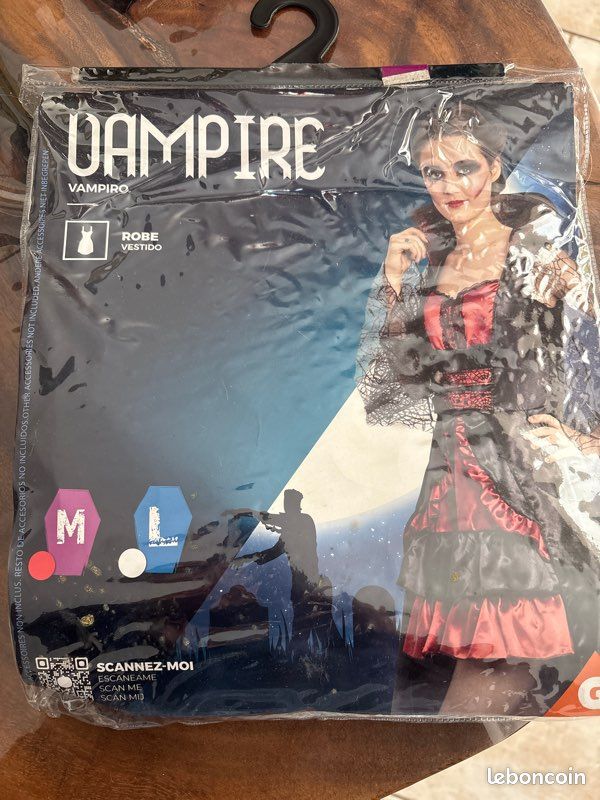 Robe vampire Halloween taille M (image 1)