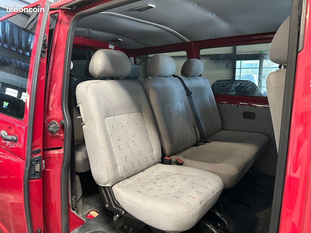 VOLKSWAGEN TRANSPORTER CHASSIS DBLE CAB DC 2.5 TDI 130 LONG 9 places - attelage - rien a prevoir (image 9)
