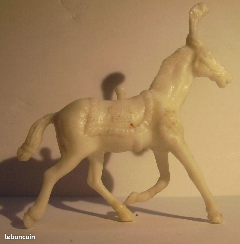Jouet à Pousser En Bois Ancien – Cheval Blanc Cirque, Allemagne, Peu Courant