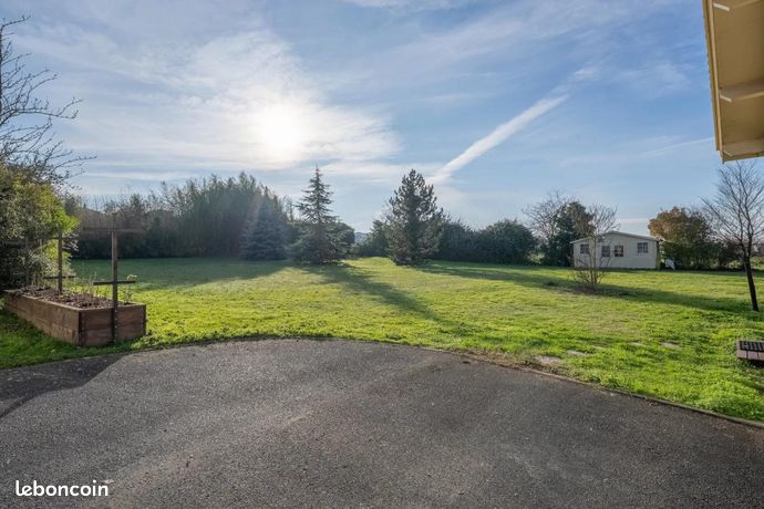 Maison 6 pièces 196 m²