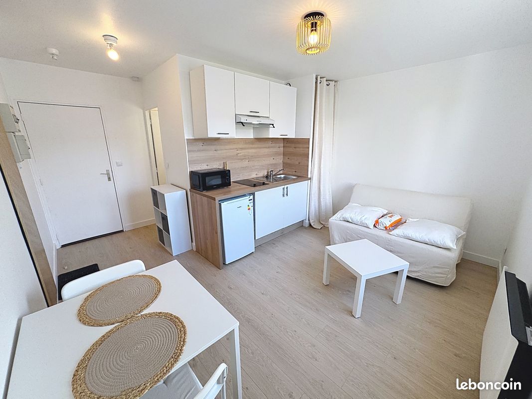 Appartement 1 pièce 18 m² · à Joué-lès-Tours · 17,8 m² · 480 €/mois