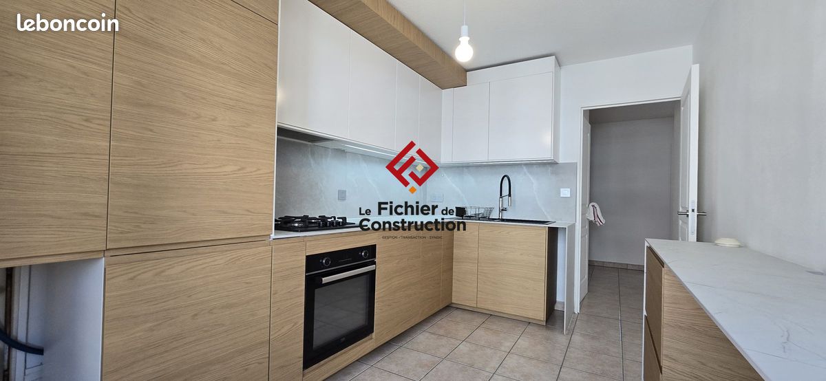 Appartement 3 pièces 84 m² · à Grenoble · 84 m² · 1 081 €/mois