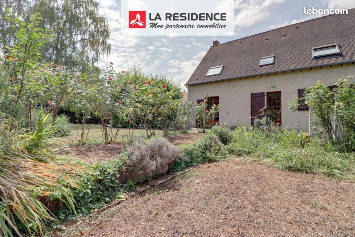 Maison 7 pièces 147 m² · à Saint-Germain-en-Laye · 147 m² · 749 000 €