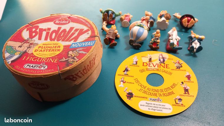 FIGURINE ASTERIX FROMAGE BRIDELIX PLASTOY ABRARACOURCIX NEUVE SOUS