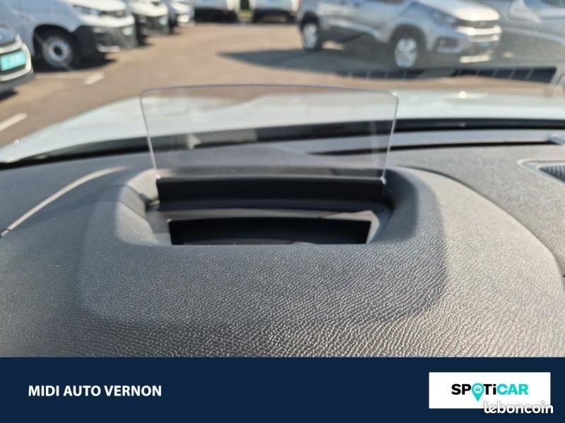 Citroen C4 1.2 Hybride 145ch S&S MAX Automatique (image 17)