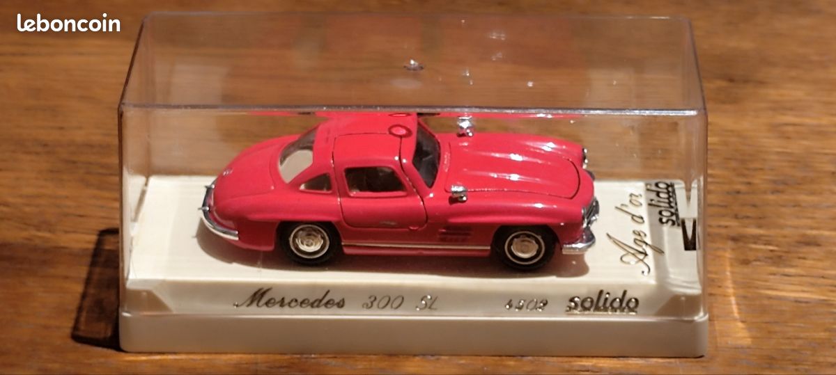 Voiture miniature MERCEDES 300 SL Collection