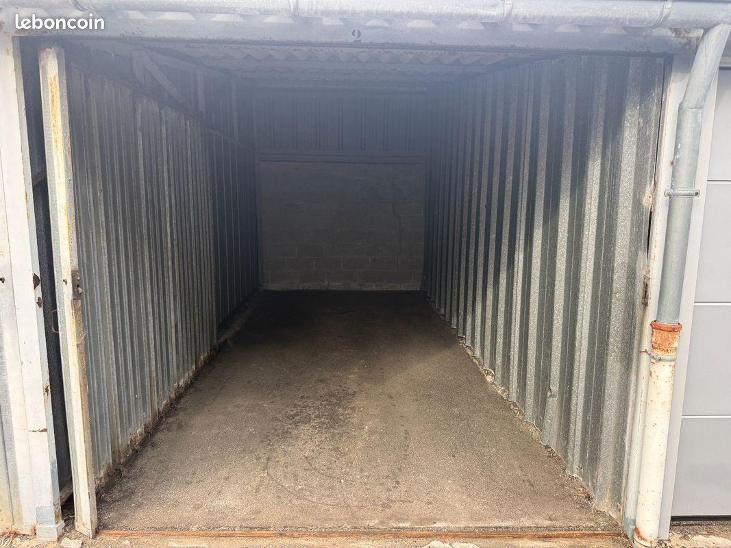 Parking 13 m² · à Quimper · 13 m² · 23 848 €