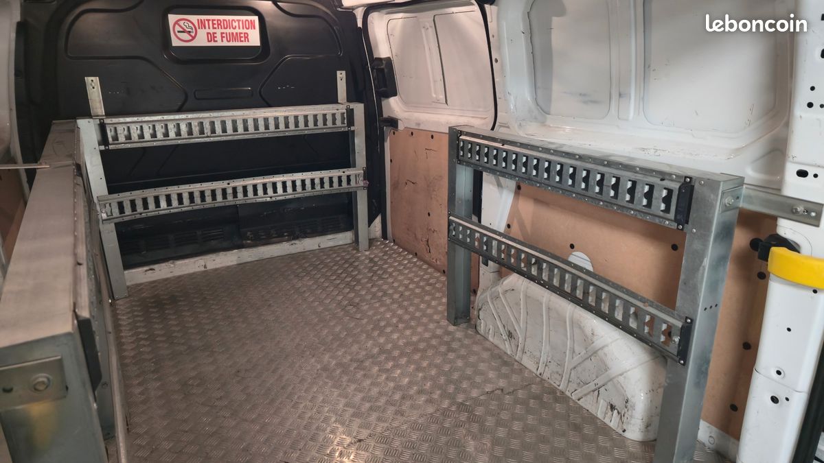 Ford transit custom fourgon 270 2.0 tdci 130 l1h1 court pc-tn limited (image 15)