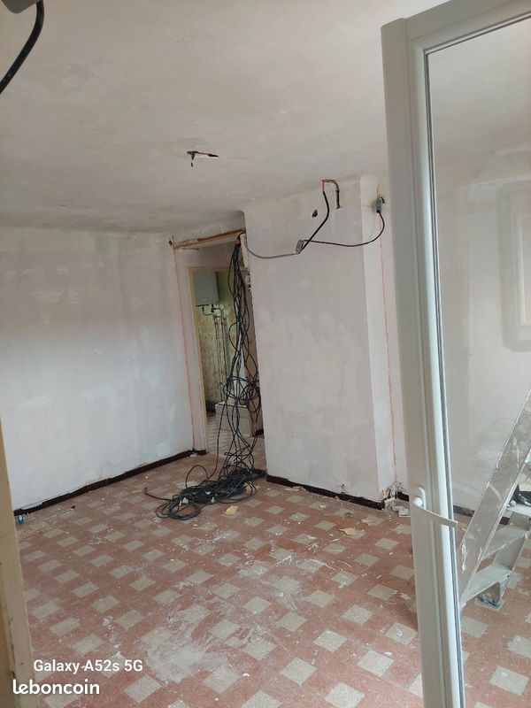 Appartement 3 pièces 48 m² · à Marseille · 48 m² · 69 000 €