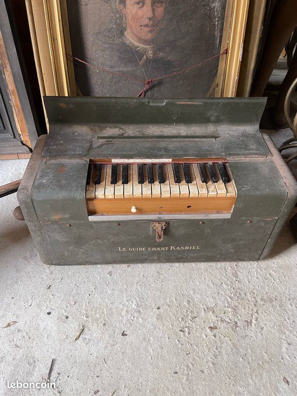 Guide de chant Kasriel ancien - Antiquités