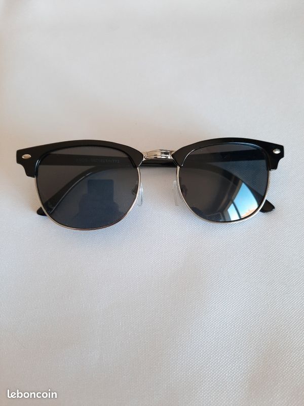 Lunette de soleil (image 1)