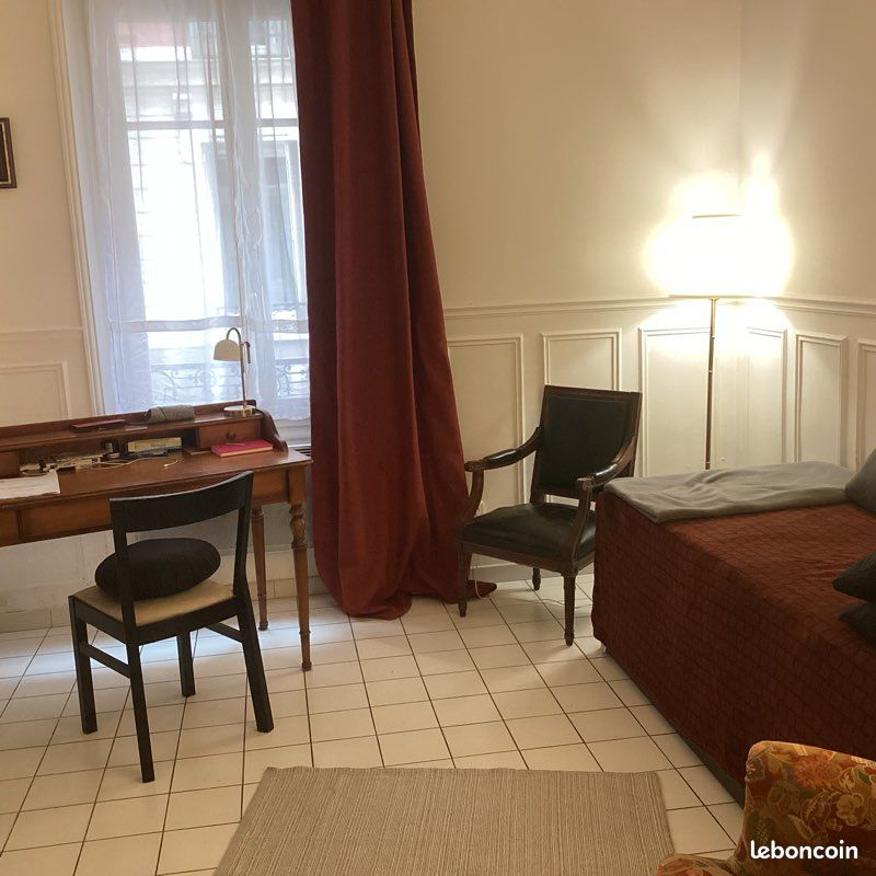 Appartement 1 pièce 25 m² · à Paris · 25 m² · 390 €/mois