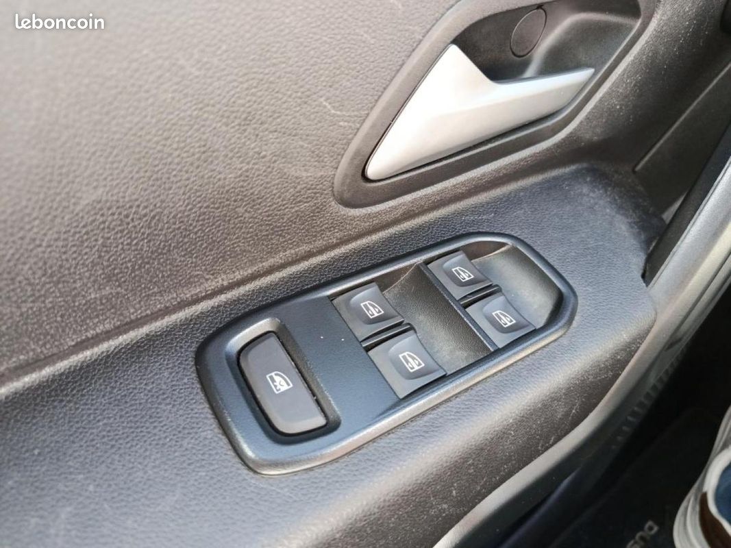 Dacia Duster 1.0 ECO-G 100ch Expression (image 19)