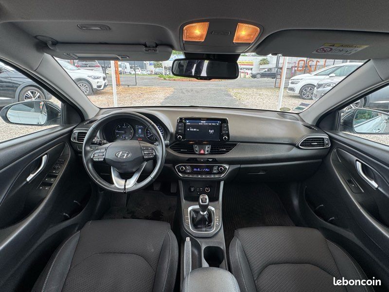 HYUNDAI I30 1.6 CRDI 110ch BVM6 Édition (image 5)