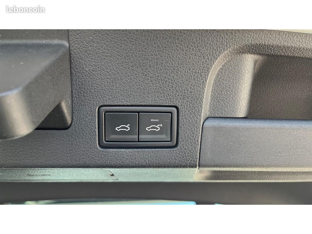 Volkswagen arteon elegance 2.0 tdi 150 bva - sieges chauffants av ar / camera 360 / regulateur adaptatif (image 34)
