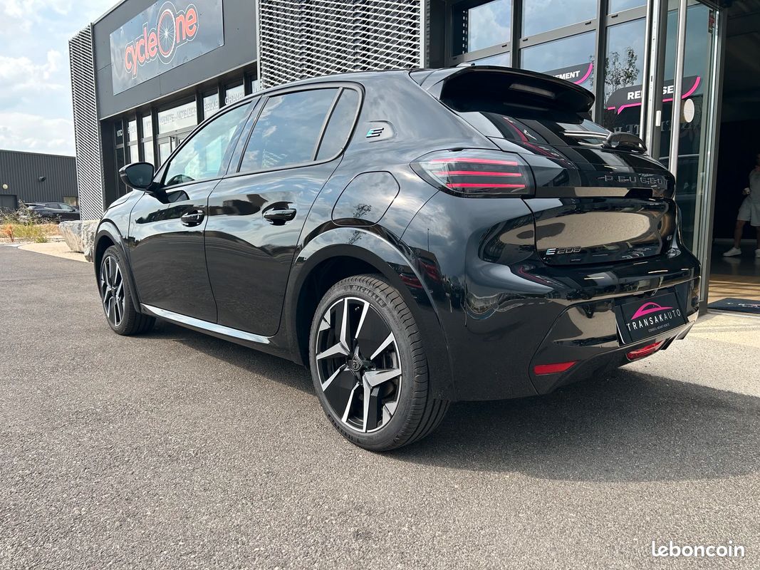 Peugeot 208 II 156ch (e-) GT PRIME - Carplay - Entretien Ok - Très bon état - (image 4)