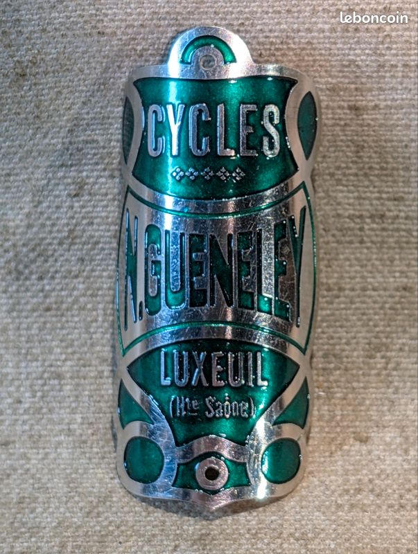 RARE ANCIENNE PLAQUE DE VELO CYCLES WELL MADE PARIS EN BEL ETAT