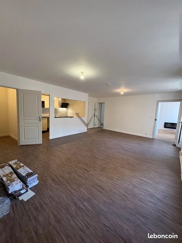 Appartement 3 pièces 70 m² · à Montélimar · 70 m² · 600 €/mois