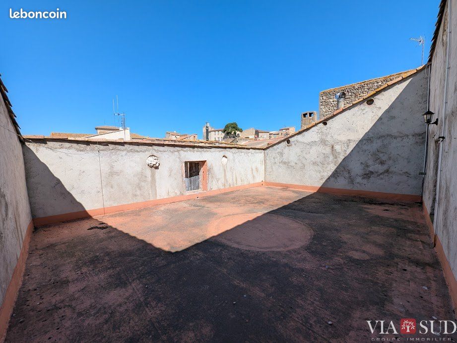Maison 8 pièces 195 m² · à Lespignan · 195 m² · 107 000 €