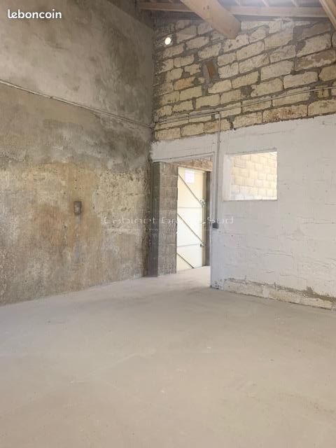 Local commercial 40 m² · à Saint-Aunès · 40 m² · 390 €