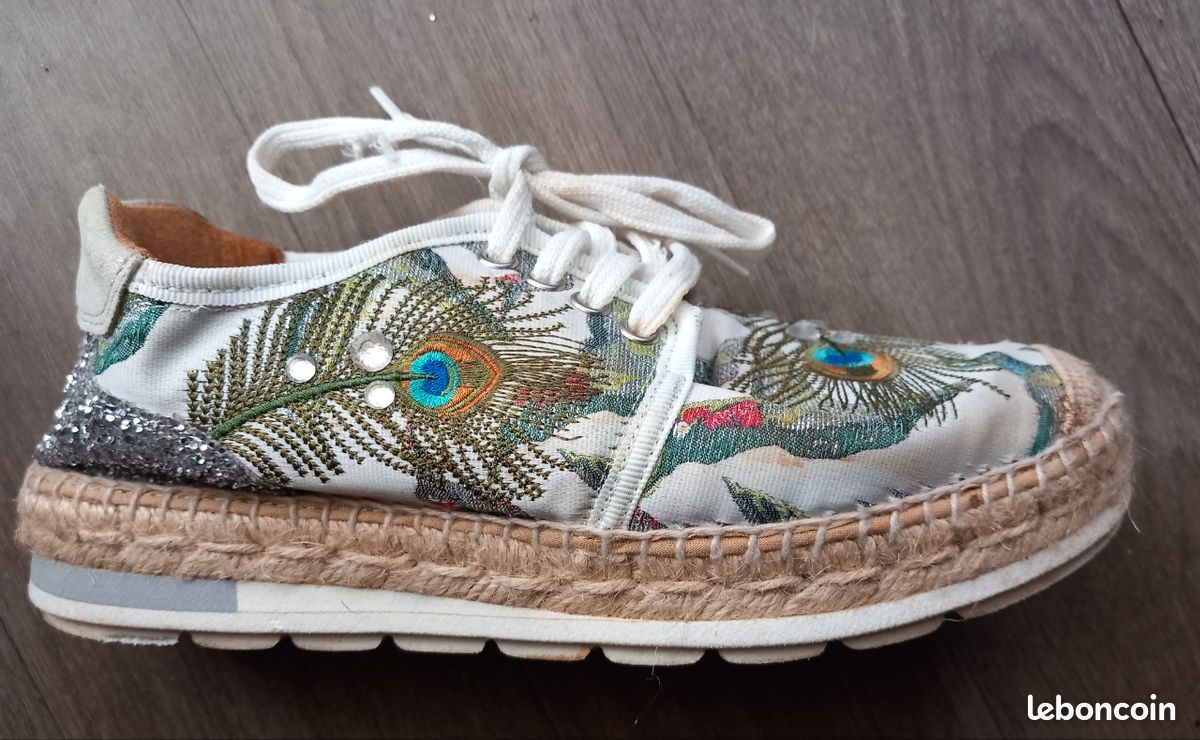 Baskets sneakers kanna artisanale motif plumes de paon broderies