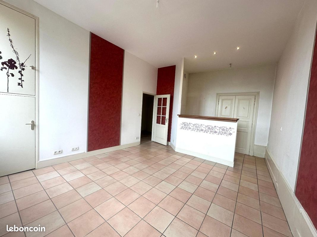 Appartement 3 pièces 55 m² · à Rive-de-Gier · 55 m² · 592 €