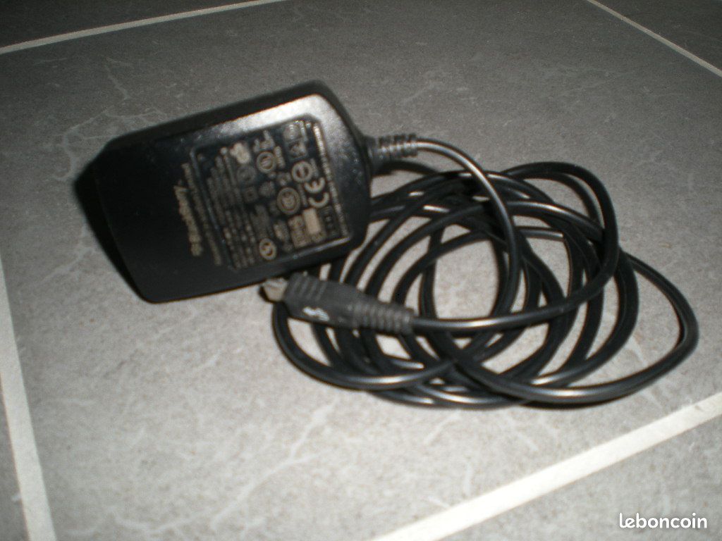 Chargeur telephone portable (image 1)