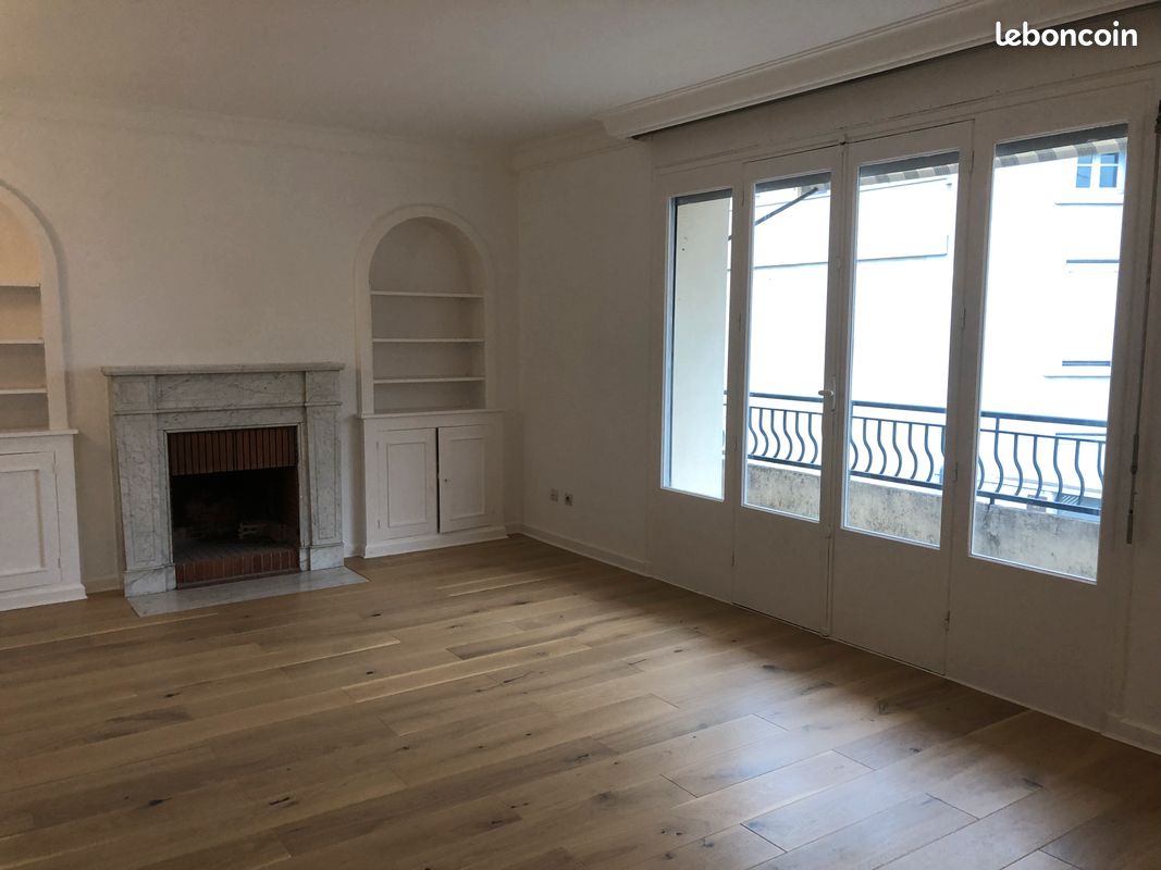 Appartement 5 pièces 107 m² · à Valence · 107 m² · 995 €