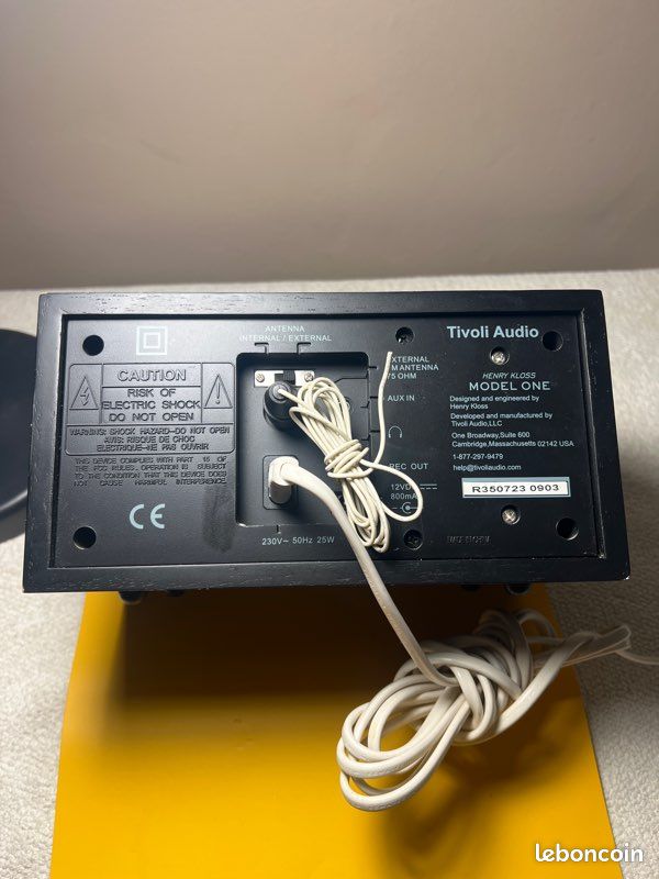 Radio Tivoli Audio Model One Henry Kloss (Gebraucht) in Collonges für CHF 48 – mit Lieferung auf