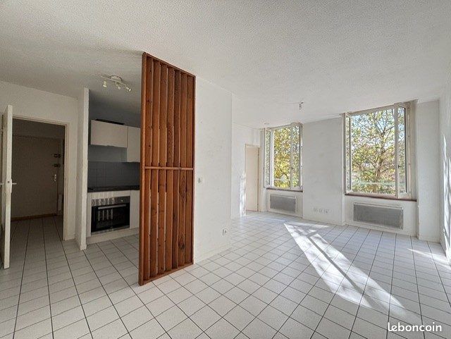 Appartement 2 pièces 38 m² · à Saint-Genest-Lerpt · 38 m² · 69 900 €