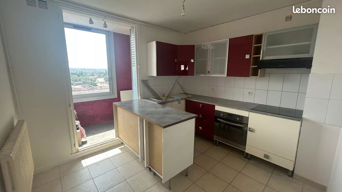 Appartement 4 pièces 66 m² · à Montélimar · 66 m² · 765 €