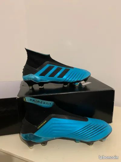 Adidas crampons vissés foot sans lacet (image 1)