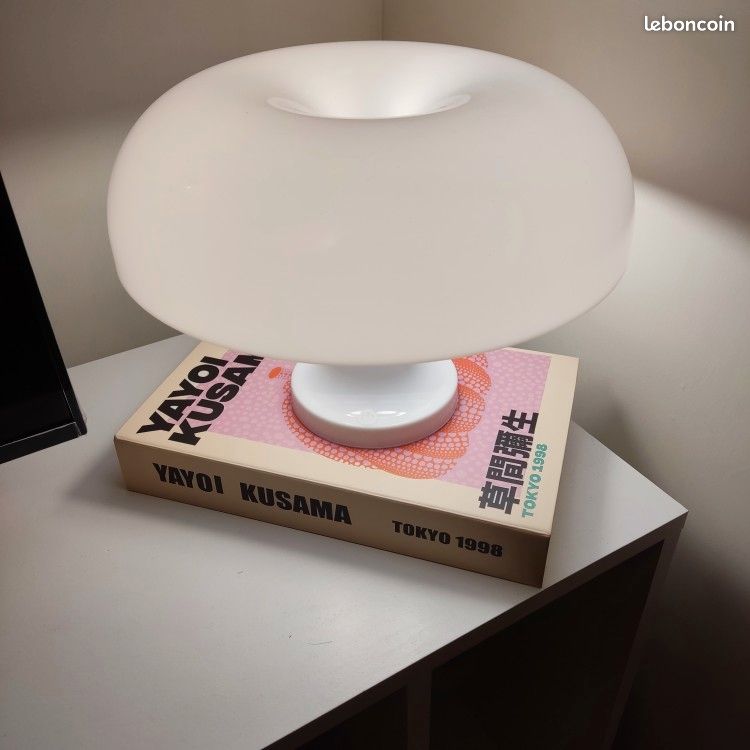 Livraison offerte - Lampe de table blanche design champignon avec variateur de luminosité (image 3)