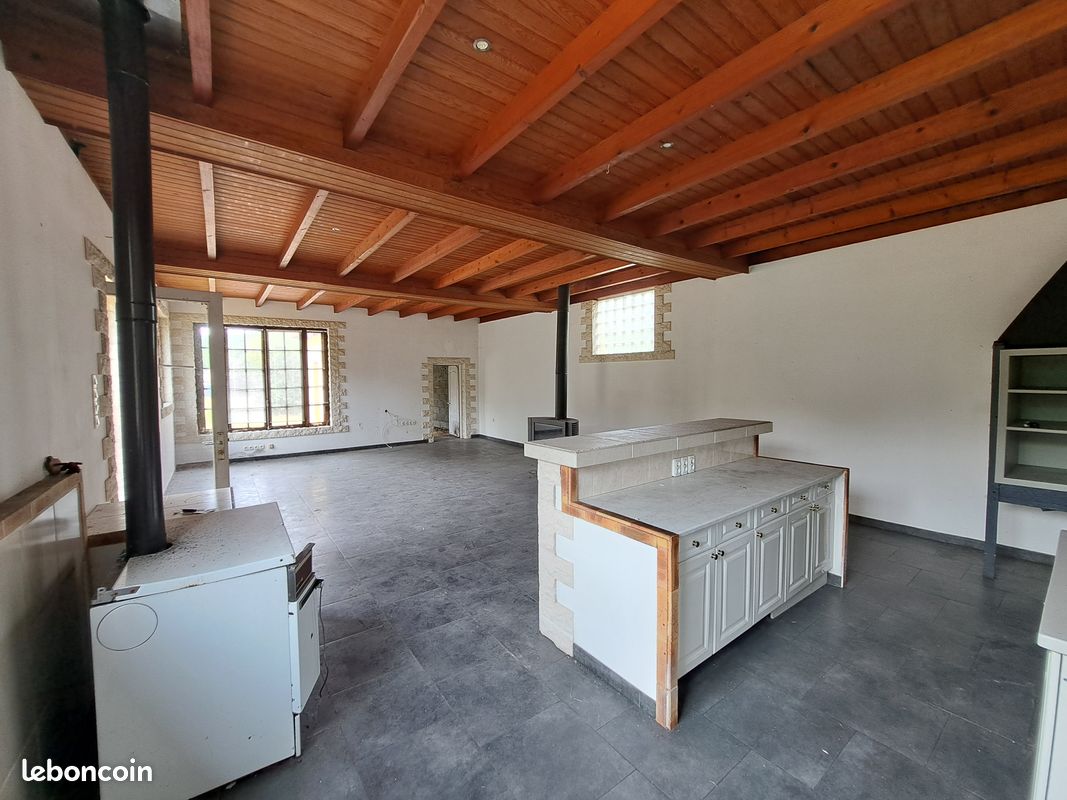 Maison 3 pièces 110 m² · à Saint-Yzan-de-Soudiac · 110 m² · 129 000 €