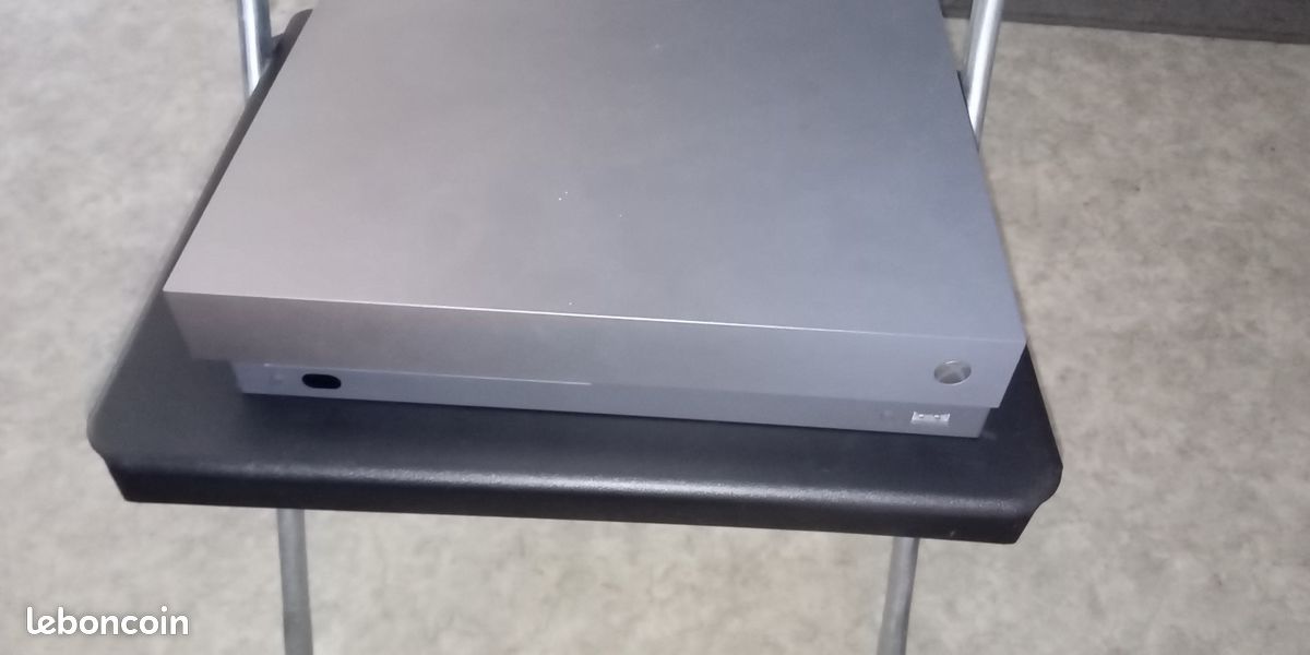 Xbox one x gold (image 5)