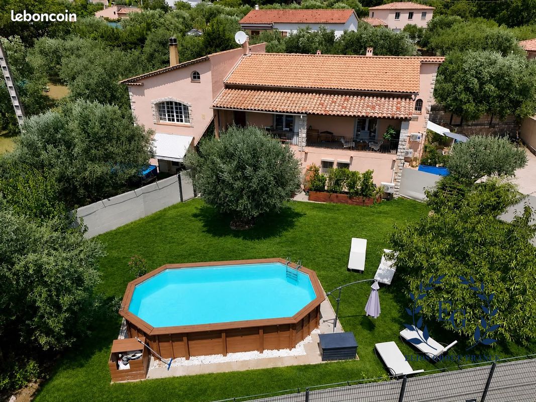 Maison 13 pièces 310 m² · à Seillans · 310 m² · 780 000 €