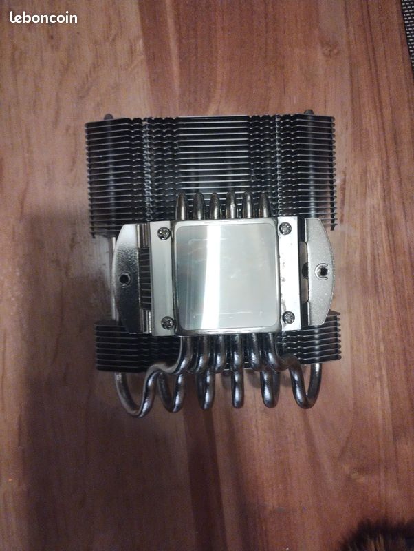 Ventirad Noctua NH-C12 SE14 (image 1)