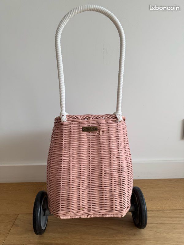 Panier à roulettes en rotin rose olli Ella (image 2)