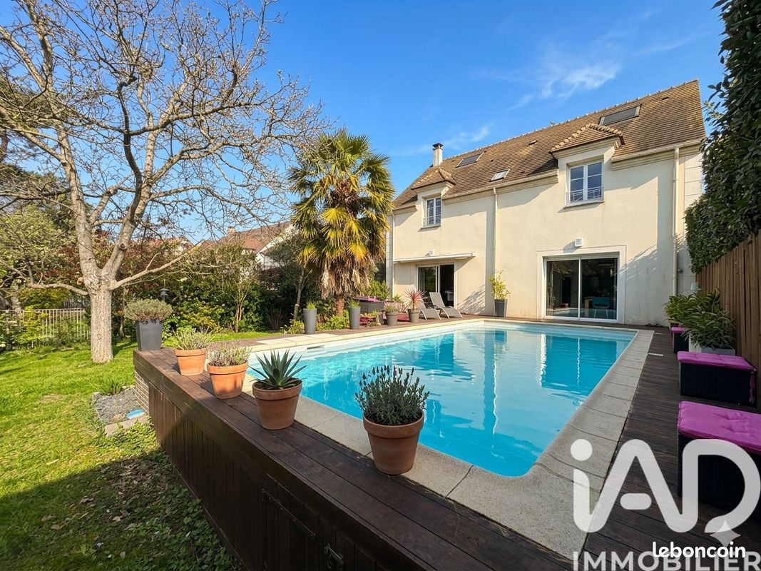 Maison 7 pièces 160 m² · à Longjumeau · 160 m² · 545 000 €