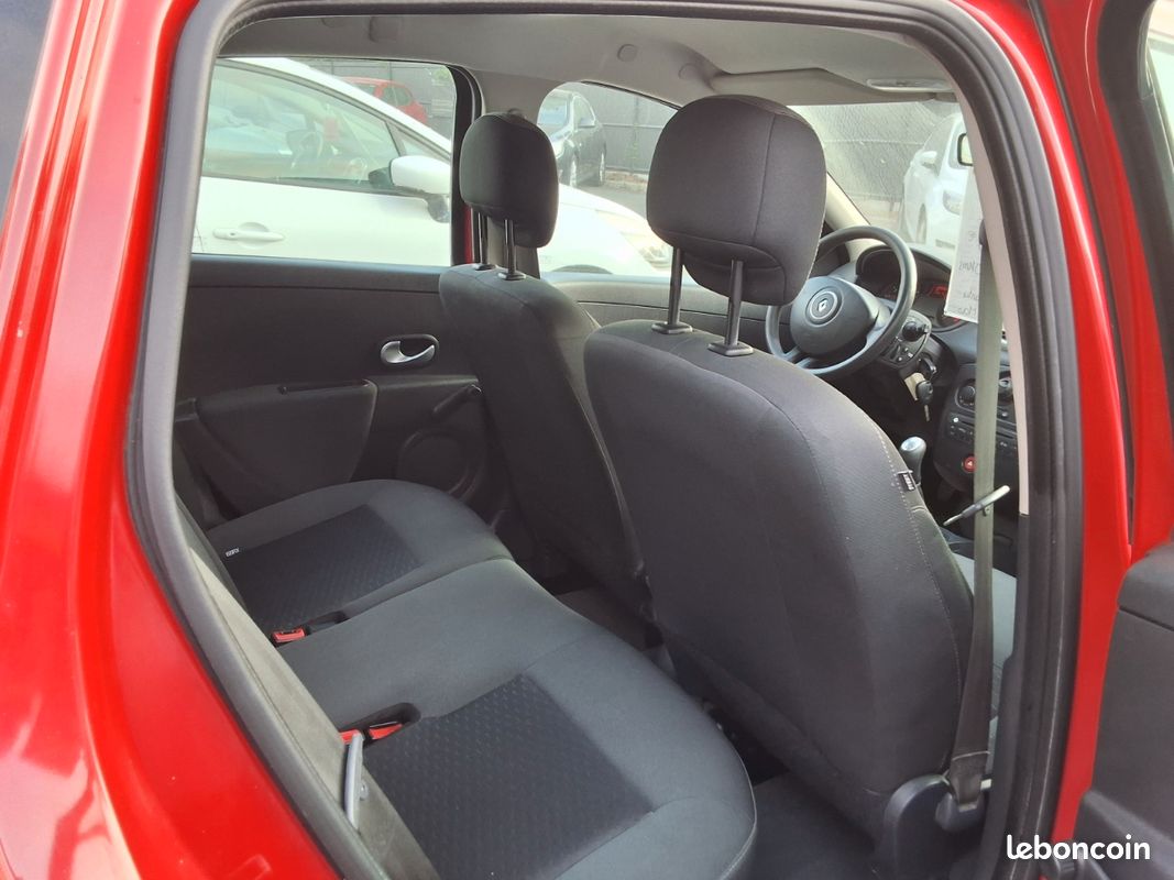 Clio 3 phase 2 1.2 75 ch expression clim (image 6)