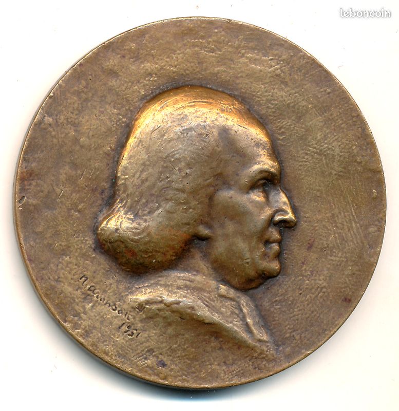 BRIOUDE / HAUTE LOIRE - rare médaille avec bélière et a... - VENTE
