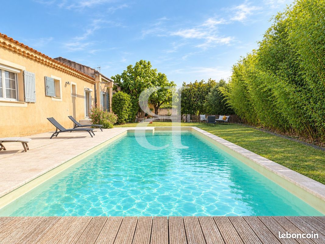 Maison 4 pièces 151 m² · à L'Isle-sur-la-Sorgue · 151 m² · 630 000 €
