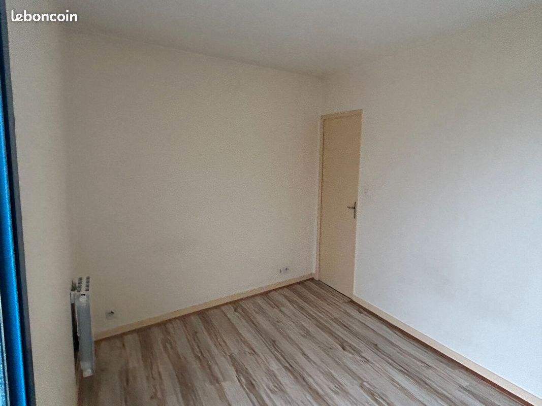 Studio 1 pièce 29 m² - Poitiers 86000 (image principale 1)