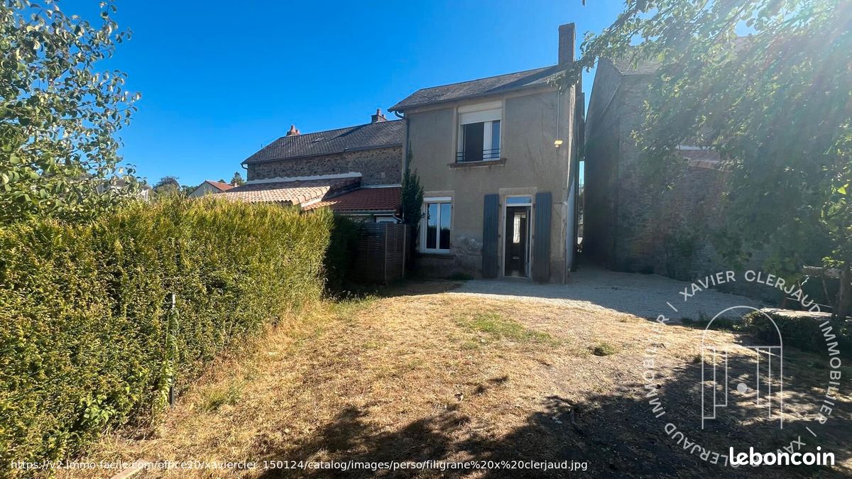 Maison 8 pièces 122 m² · à Moncoutant-sur-Sèvre · 122 m² · 261 250 €