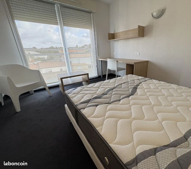 Appartement 1 pièce 21 m² · à La Roche-sur-Yon · 21 m² · 85 000 €