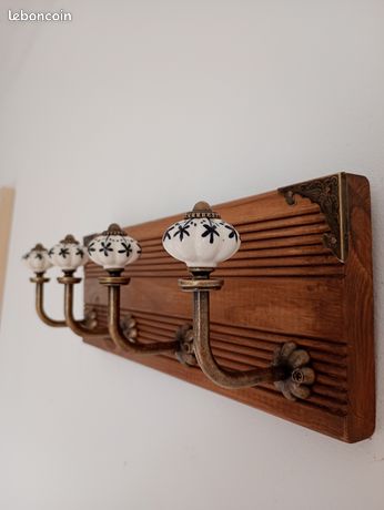 Porte-Manteaux mural Vintage – Maison de Campagne – Chemin de Campagne