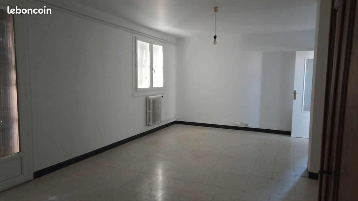 Appartement 3 pièces 83 m² · à Angoulême · 83 m² · 850 €
